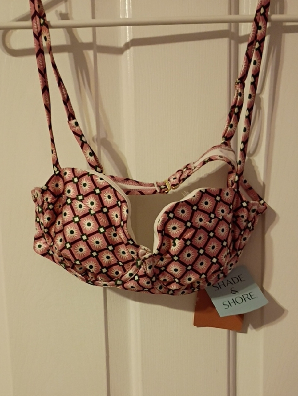 Shade & Shore Pink Geometric Underwire Bikini Top